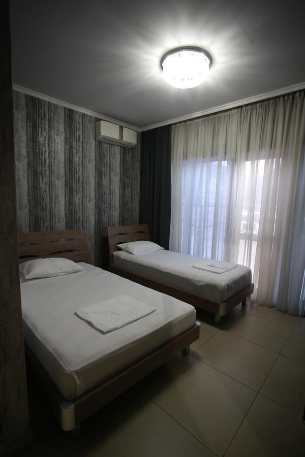 Hotel Okriba Tbilissi Extérieur photo