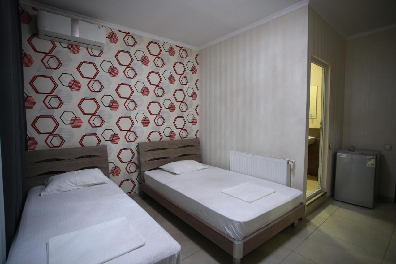 Hotel Okriba Tbilissi Extérieur photo