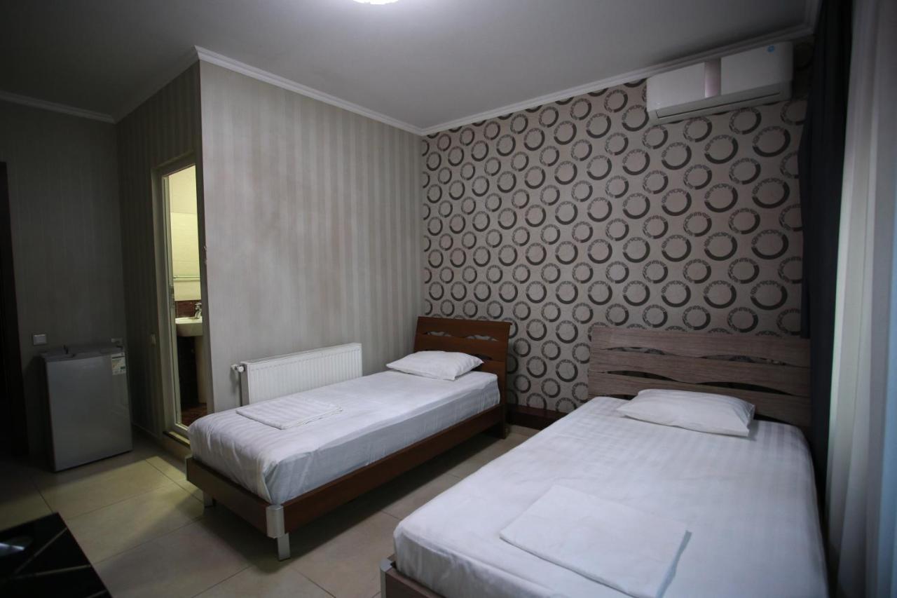 Hotel Okriba Tbilissi Extérieur photo