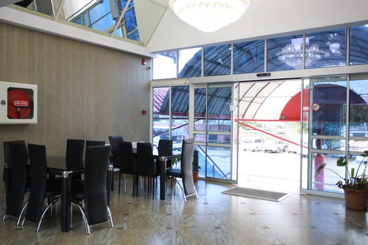 Hotel Okriba Tbilissi Extérieur photo