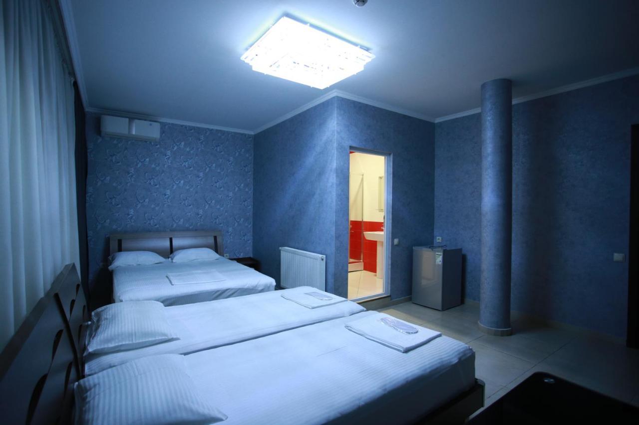Hotel Okriba Tbilissi Extérieur photo